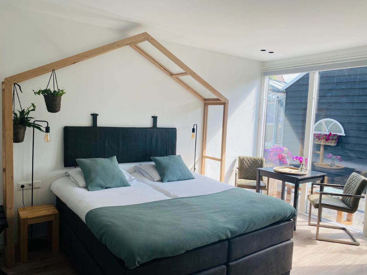 B&B Bij Tante Teun Налдвейк Екстериор снимка
